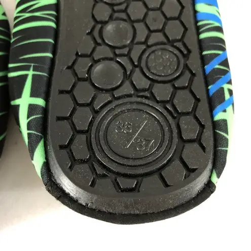 Womens Water Shoes Slip On Fabric Lightweight 5/6 Black