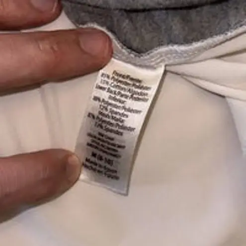 Avia  Women’s White Gray Block Stretch Lightweight Athletic Tank Top‎ Medium