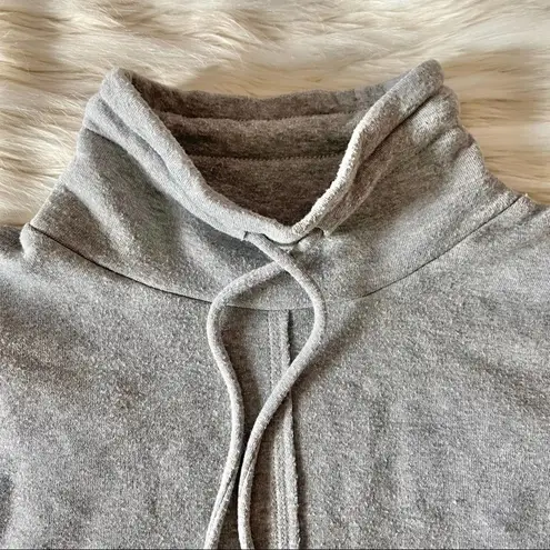 Treasure & Bond Grey Heather Cowl Tie Neck Relaxed Fit Sweatshirt Sz M