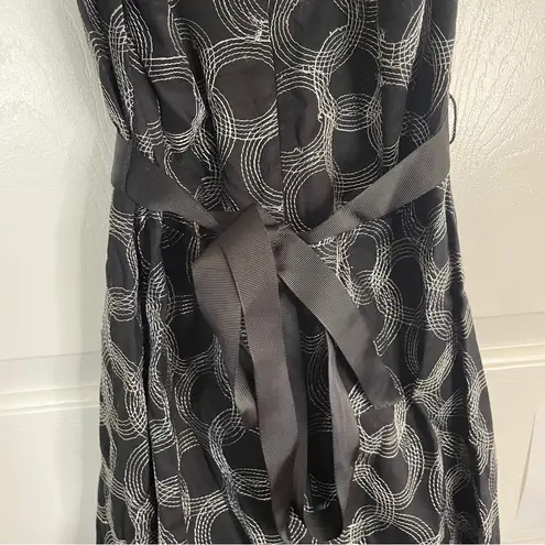 Vintage I.N. Studio Chic Black Halter Dress with Elegant Design Size 8 emo goth