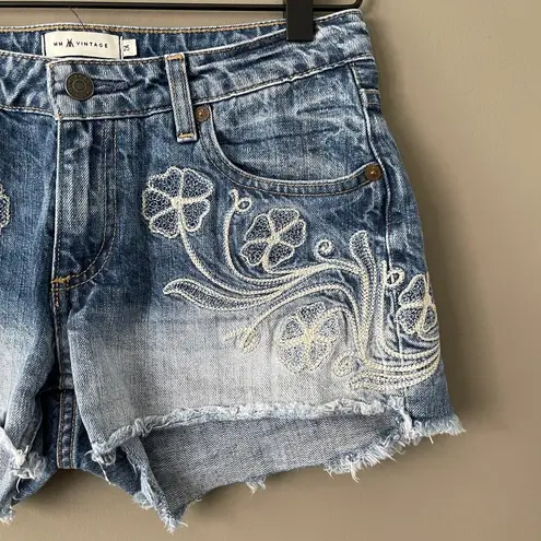MM Vintage Floral Embroidered Cut Off Shorts Blue Size 25