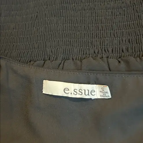 Essue E.SSUE black slightly cropped dressy blouse thumbnail 5