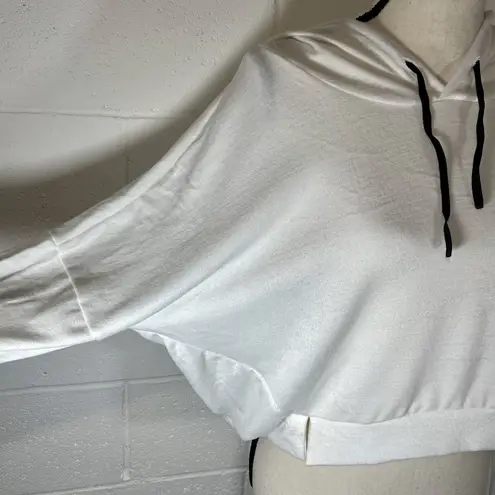 OTL Apparel Cropped White Dolman Sleeve Hoodie Size M