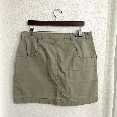 Patagonia  Women’s Skirt Green Gray Short A Line Cotton Pockets Size 16