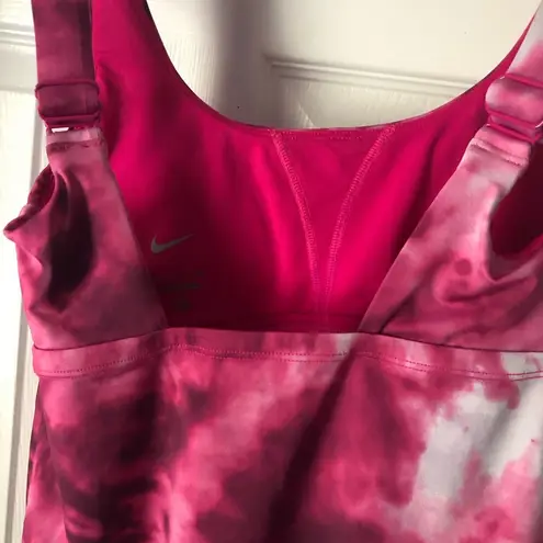 Nike  swimwear top, size small p