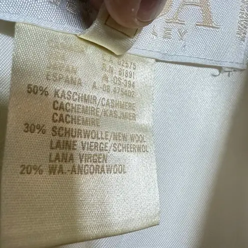 Escada Cashmere Wool Blend Ivory Winter White Coat Sz. 34 (US XS)