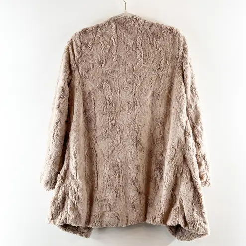 BB Dakota  Long Sleeve Asymmetric Waterfall Open Tucker Faux Fur Jacket Tan XS