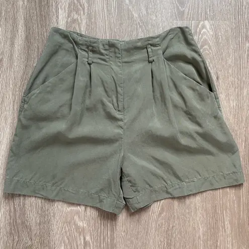 White House | Black Market  Olive Green Trouser Shorts Size 6