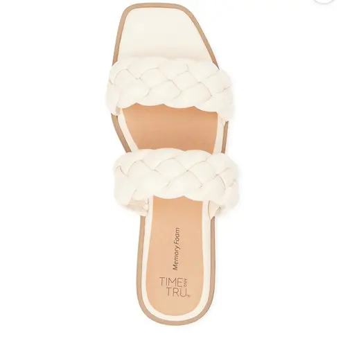Time and Tru Women’s Braided Two Band Flat Cream Square Toe Sandals Tan Size 7