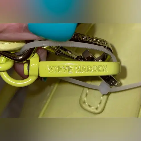 Steve Madden  NWT Bleony Lemon Lime Green Handbag Crossbody Quilted Handle
