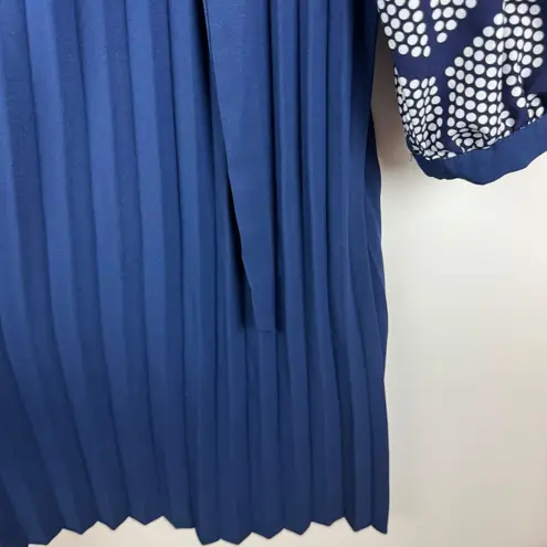 Bloomchic Pleated Geometric Print Midi Dress Size 18/20 Navy Flowy Modest Mod Blue