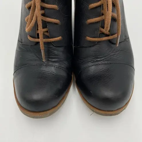 Kork-Ease Women's Black Leather Lace Up Ankle Chucky Oxford Bootie Size 8