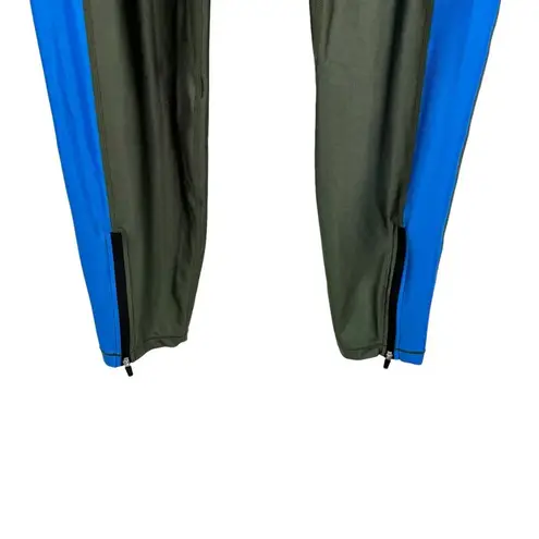 All Access Leggings Zip Front Two