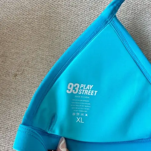 93 play street Serena bubble blue triangle bikini top new XL