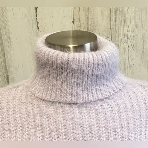 Main Strip Mink blend Turtleneck Sweater Lilac Preppy Cozy pastel quiet luxury very soft