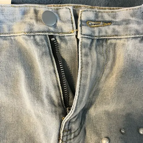 Boutique NEW Pearl Rhinestone Silver Sequin Fringe Distressed Denim Shorts SZ L
