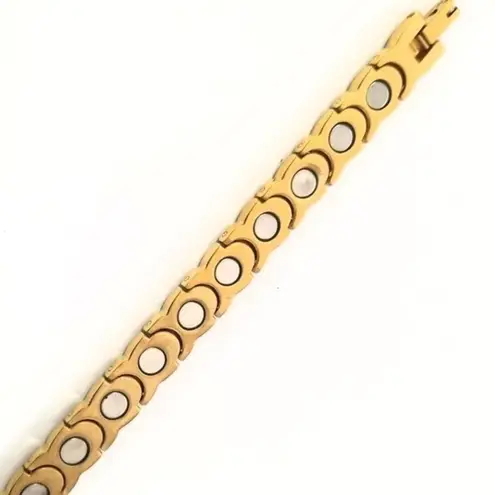 New Stainless steel gold magnetic bracelet 7.5"