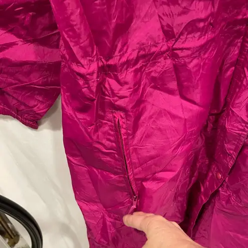 Woolrich 90’s raspberry maxi hooded rain parka packable travel lightweight