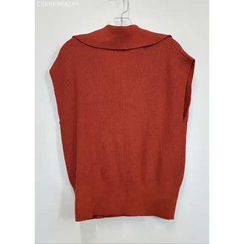 Dokotoo Taracot sleeveless quarter