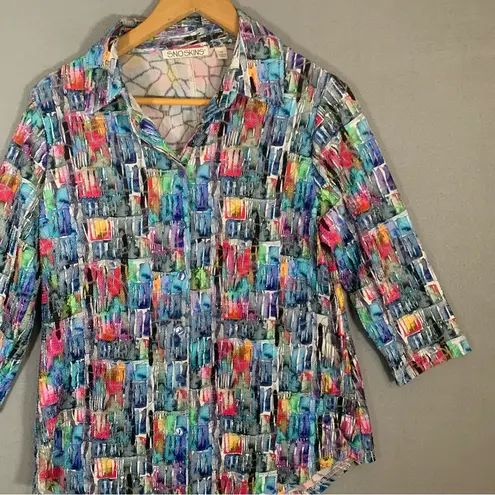 SNO SKINS Multicolor Button Down Shirt Ladies Size Medium Red