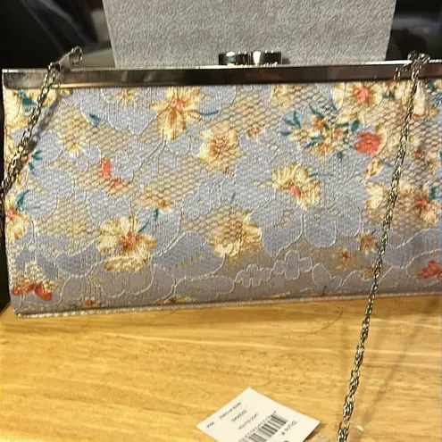 Bijoux Terner Beautiful evening bag brand new with tags.