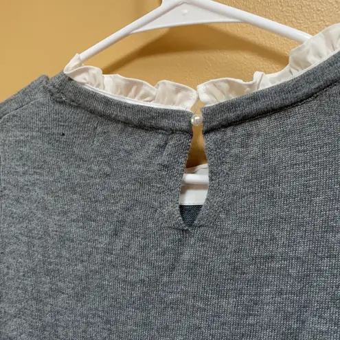 Tahari Gray with Merino Wool Dress Size Small