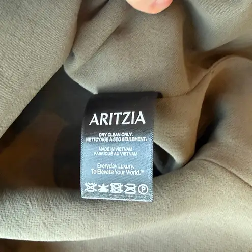 Artizia Wilfred Regal Vest & Essential Pant Set Size 8 Crepette Dark Olive NWOT Green