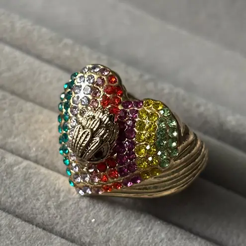 Kurt Geiger NWOT Kurt Grieg Heart Ring with Gold Accents