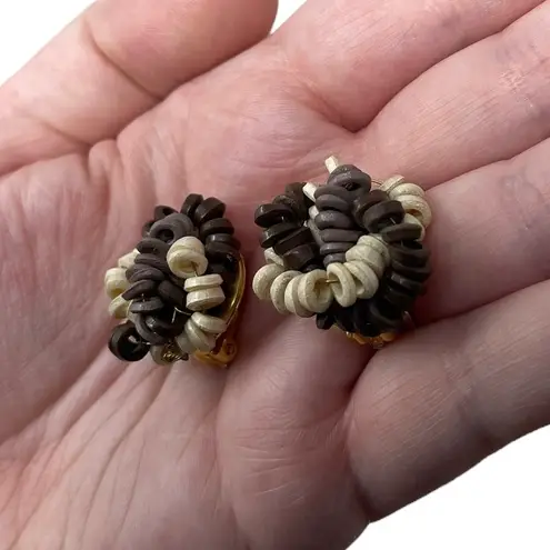 Les Bernard Vintage Signed Designer Round Circle Cluster Clip On Earrings