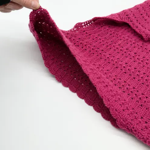 Handmade Womens Crochet Sleeveless Sweater Size Medium Boho Feminine Cottage