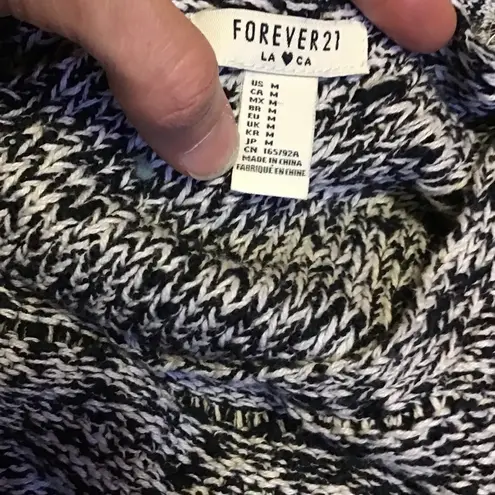 Forever 21 Beachy cropped open back sweater