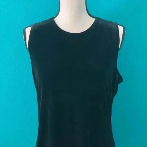 Ronni Nicole  Women's Long Black Velvet Dress