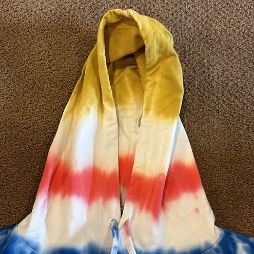 Beach Riot Women’s Red, Gold & Blue Tie Dye Shorts Outfit - Size M