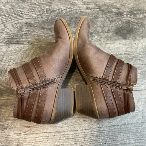 Life Stride Paloma Tassel Ankle Bootie Size 8.5