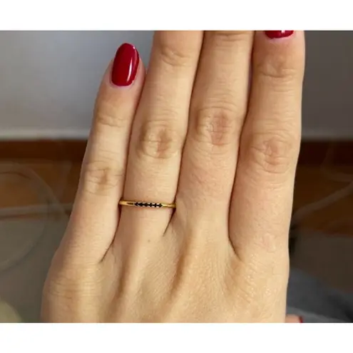 Boutique NEW‎ Women's Dainty Gold Filled Black & Synthetic Diamond Ring Size 7