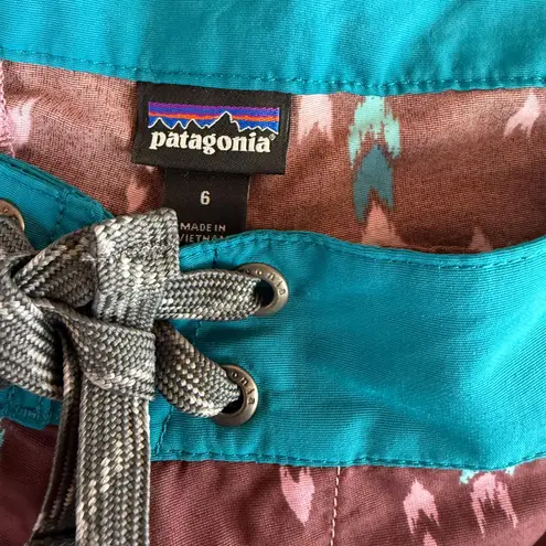 Patagonia  Maroon Arrow Women's Swim Athletic Board Shorts Size 6