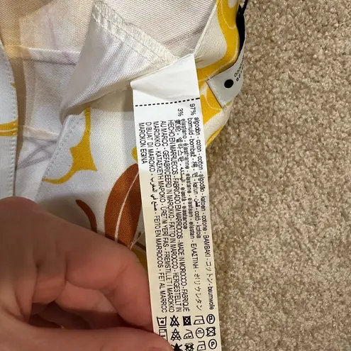 ZARA NWT  Pleated High Waisted Floral Shorts Size M