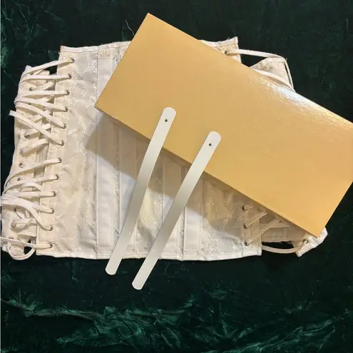 Vintage Lumbosacral Model A360 Corset Women’s Size 38 Steampunk Festival Cosplay White