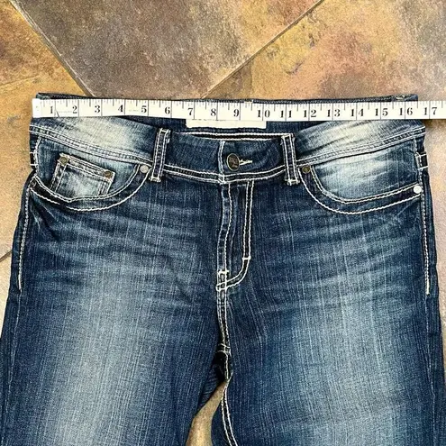 BKE Buckle Denim Dakota Cropped Distressed Jeans 29