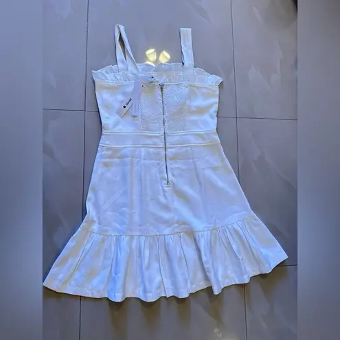 AQUA Dresses Women's White Sleeveless Ruffle Trim Square Neck   Dress Size S