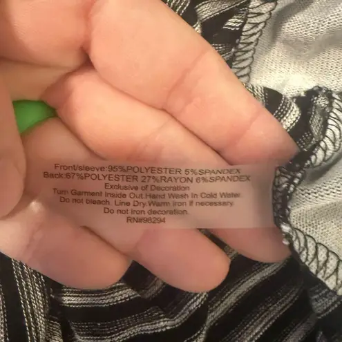 Onque Casuals Black Christmas Top Cardinals Sequin Holiday Tree Shirt Size L