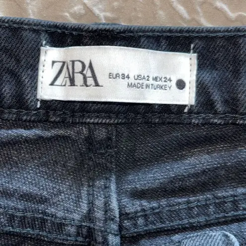 ZARA  Womens Distressed Cutoff Jeans Stretch Whiskering Straight Leg Black 2