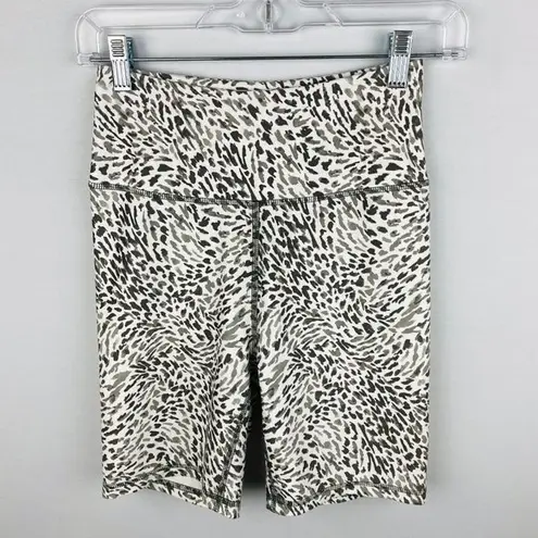 Balance Collection  Gray White Animal Print Athletic Pull On Yoga Shorts Womens M