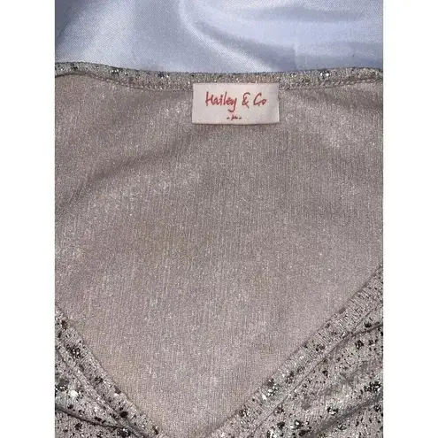 Hailey & Co. Sparkly Gold Blouse Size Medium