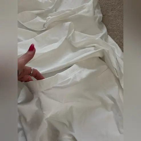 Halara NWT White SoftlyZero Plush Backless Active Dress-Easy Peezy Edition