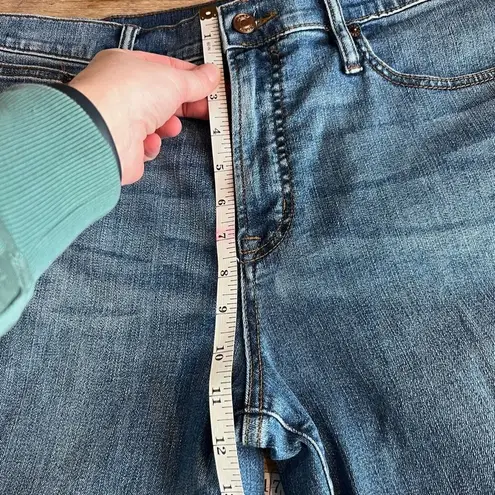 J. Crew Women's Vintage Straight Jeans Distressed Ripped Medium Wash Size 32 Blue