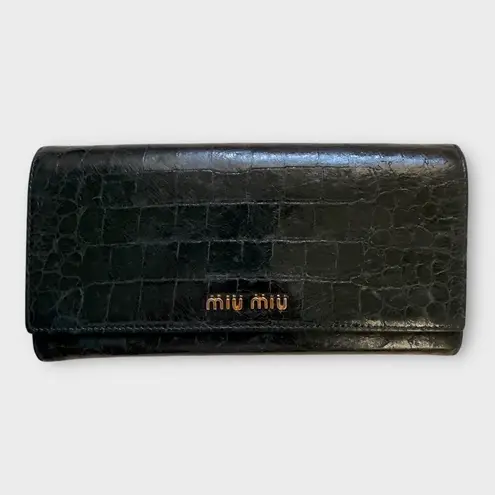 Miu Miu Black Croc-Embossed Crossbody with Gold Chain