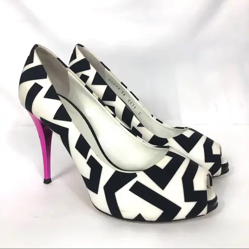 Giuseppe Zanotti geometric pink heel peep toe