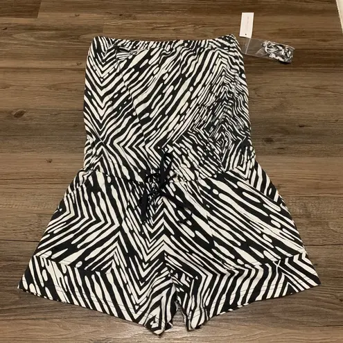 New York & Co. Black & White Zebra Print Romper