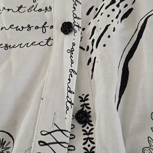 Agua Bendita NWT! Thoughts Print Chrissy Shirt- Size L